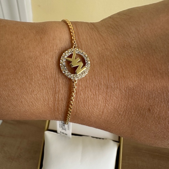 Michael Kors Signature Charm w/Stone Gold Bracelet, NWT - Picture 7 of 11